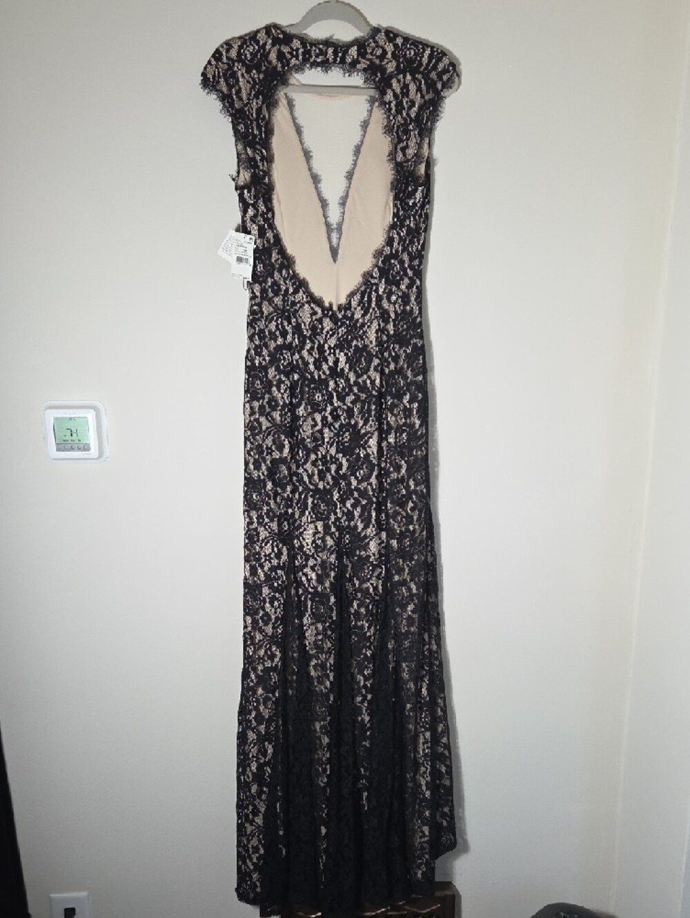 Aidan Mattox Black Lace Maxi with Nude Underlay Size 12 NWT - Picture 2 of 6